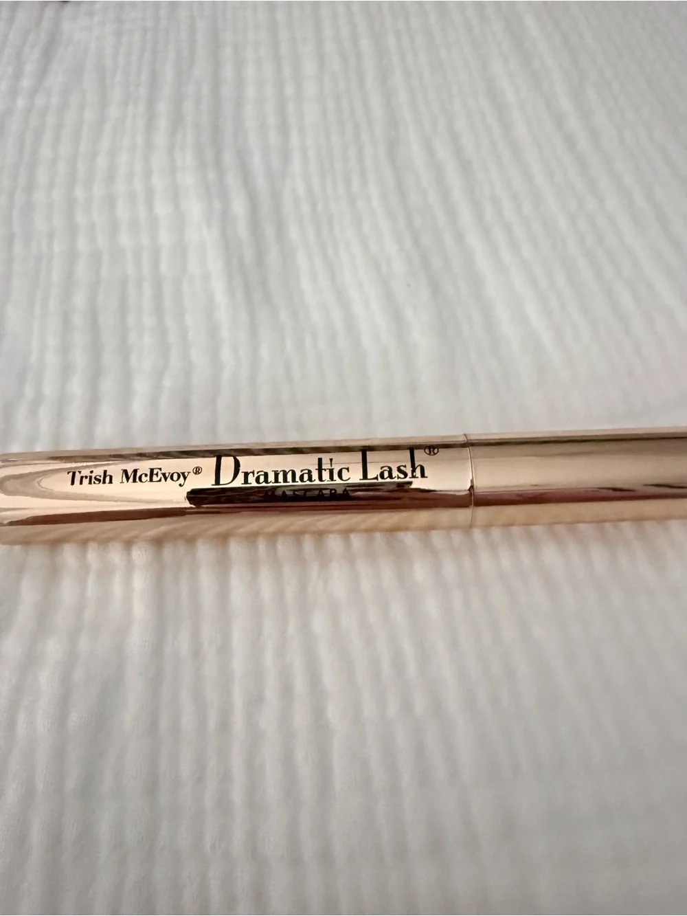 Trish McEvoy Dramatic Lash Mascara - Rose Gold Tube